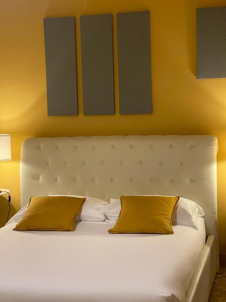 Central Suite Bed&Breakfast Болонья Екстер'єр фото