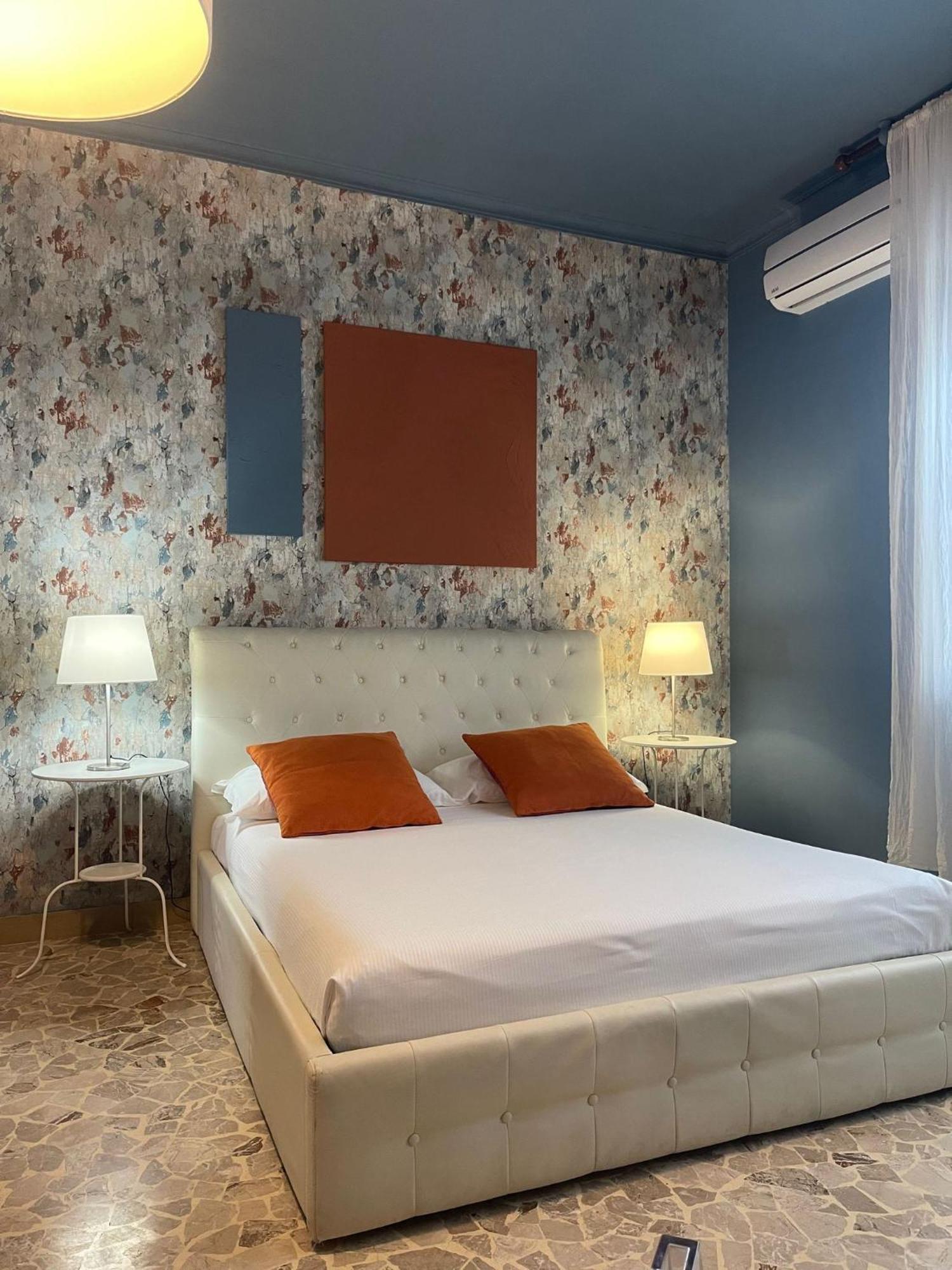 Central Suite Bed&Breakfast Болонья Екстер'єр фото